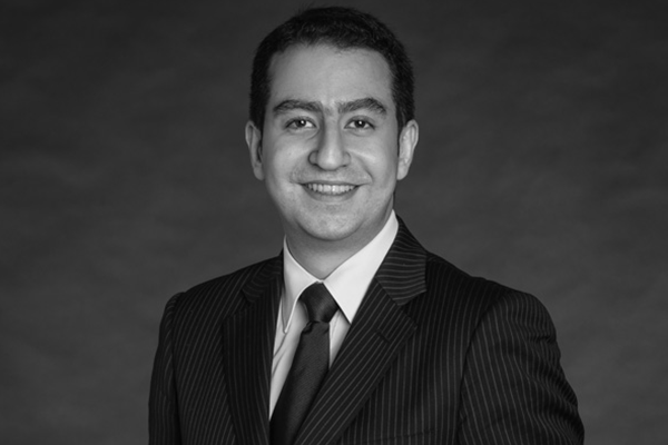 دکتر کاوه میرفخرایی