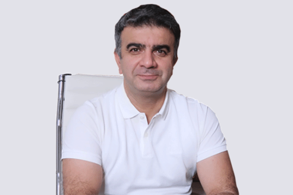 فوق تخصص پلاستیک و زیبایی صورت دکتر محمد آبادی