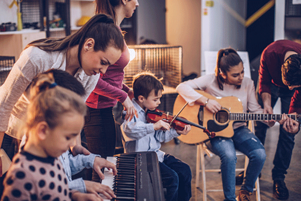مدرسه هنر و موسیقی weltkulturschule