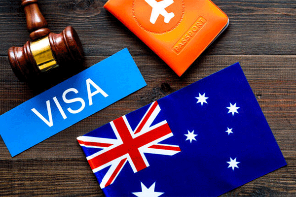 مشاور مهاجرت مریتراستز