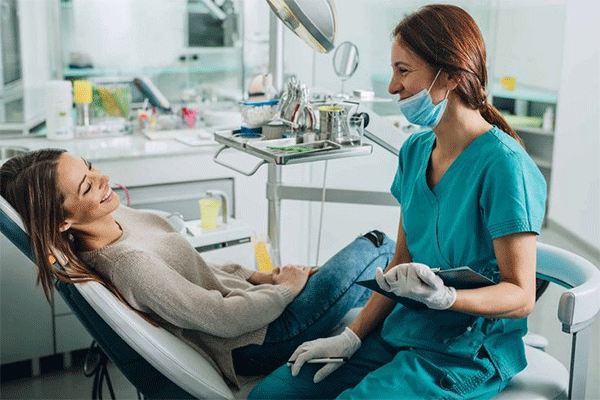 دندانپزشک دکتر مینا فروهندهDr. Mina Forouhandeh Dentist