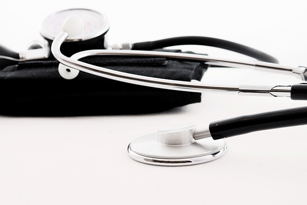 پزشک عمومی دکتر کامیار ولی پور Dr. Kamyar Valipour General Practitioner
