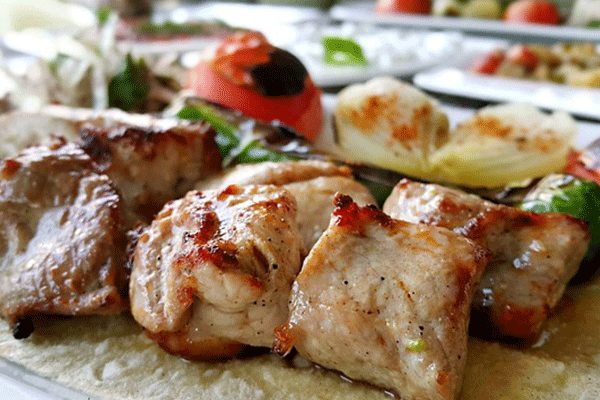 رستوران و کترینگ کوتنای کباب Kootenay Kabab Restaurant