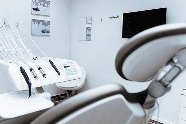 کلینیک دندانپزشکی سهیل Clinique Dentaire Soleil