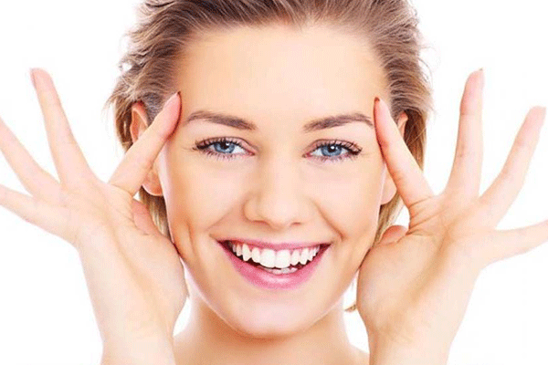 متخصص پوست دکتر لیلا عارفیان