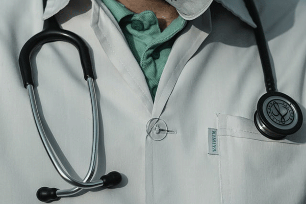 متخصص اورولوژی دکتر رحمت الله الکوزی Dr. Rahmatullah Alakkozai Urology