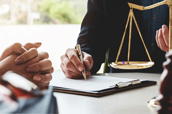 دفتر حقوقی رضا ناظر و آذین وکیلی