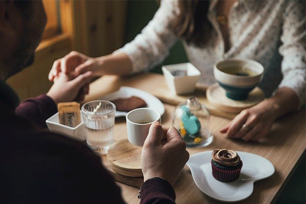 کافی شاپ زعفران Saffran Cafe