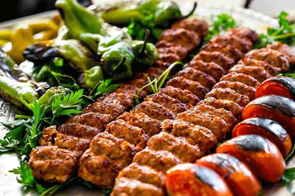 رستوران ایرانی نایب حلال