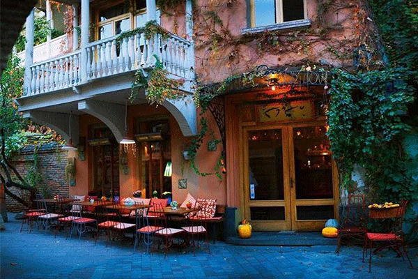 کافه لیلا Café Leila