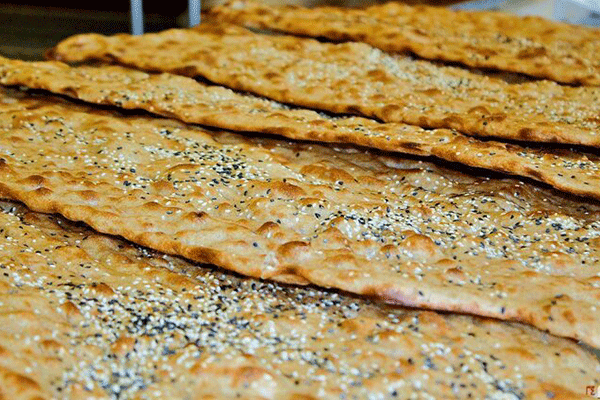 نانوایی و خواربار فروشی سنگک باستان شرقی Sangak Bastan Orientalische Bäckerei & Lebensmittel