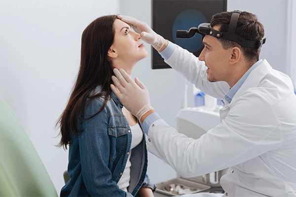 متخصص گوش، حلق و بینی دکتر آرمین مشکات