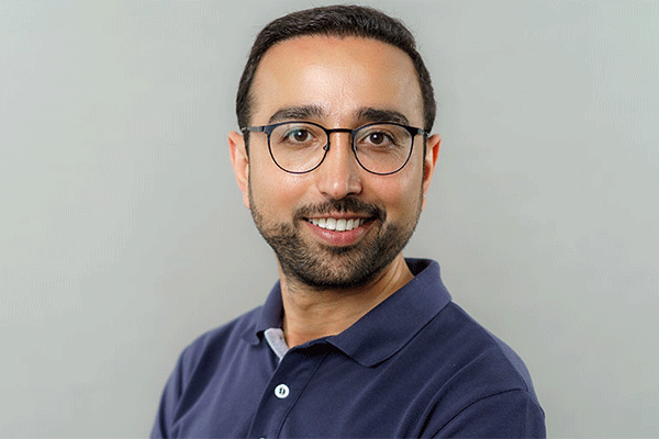 دندانپزشک ايمان ايرانی
