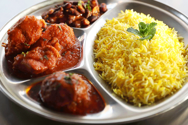 بار و آشپزخانه تافتون Taftoon Bar & Kitchen