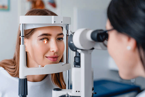 چشم پزشک دکتر سمیرا مددی Dr. Samiar Madadi Ophthalmologist