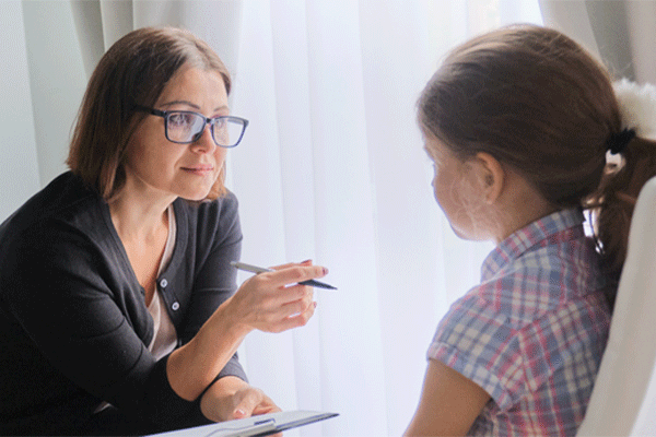 روانپزشک کودک دکتر مرجان صائب Dr. Marjan Saeb  Child Psychiatrist