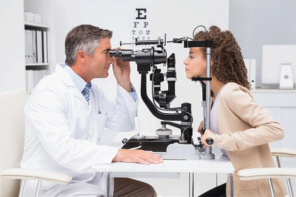 چشم پزشک دکتر منصور موذن چی Dr. Mansour Moazenchi Ophthalmologist