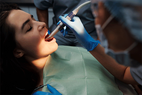 دندانپزشک دکتر نغمه نوروزی Dr. Naghmeh Norouzi Dentist