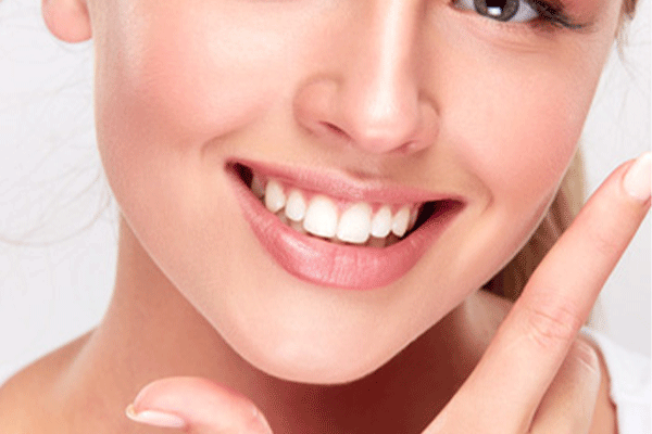 دندانپزشک دکتر پوپک قادری Dr. Poopak Kaderi Dentist
