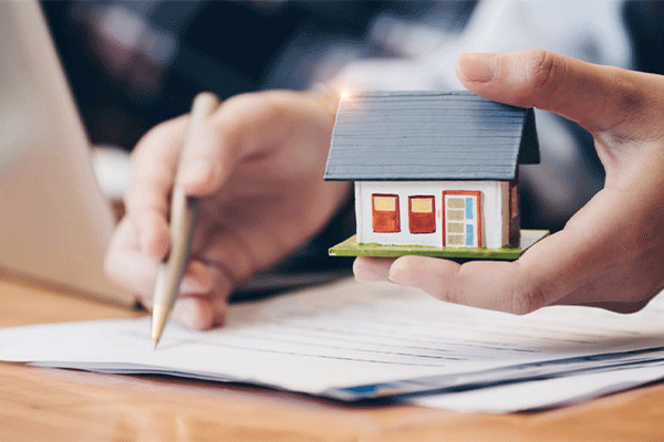 مشاور املاک آقای ایلا انصاری Mr. Ila Ansari Real Estate