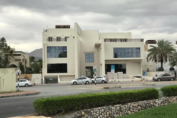 پلی کلینیک چشم پزشکی نور NOOR IRANIAN POLYCLINIC
