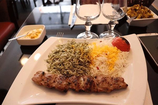 رستوران پرشیانا Perchiana Restaurant