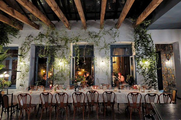 باغ رستوران نینیا Ninia’s Garden Restaurant