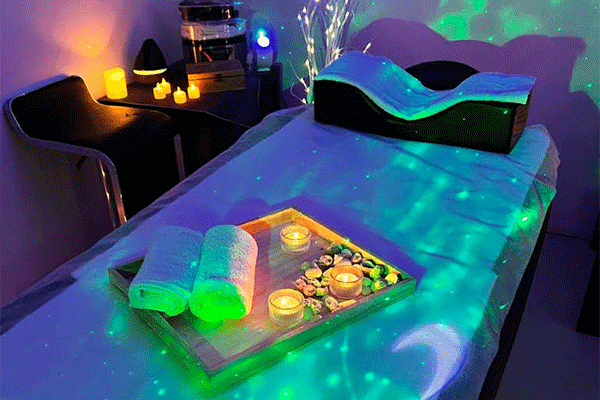 سالن اسپا Zara Healing Massage