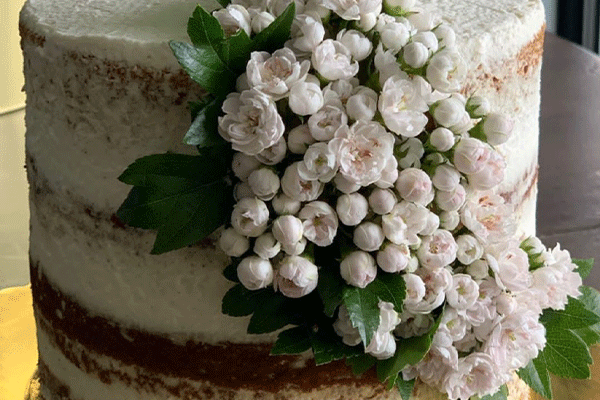 قنادی BF Sweet Cakes & Art
