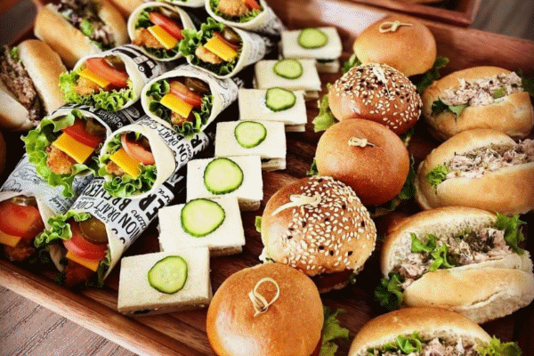 کترینگ دارچین Darchin Catering