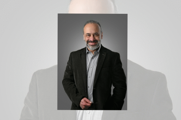 مشاور املاک مایک علیپور Mike Alipour