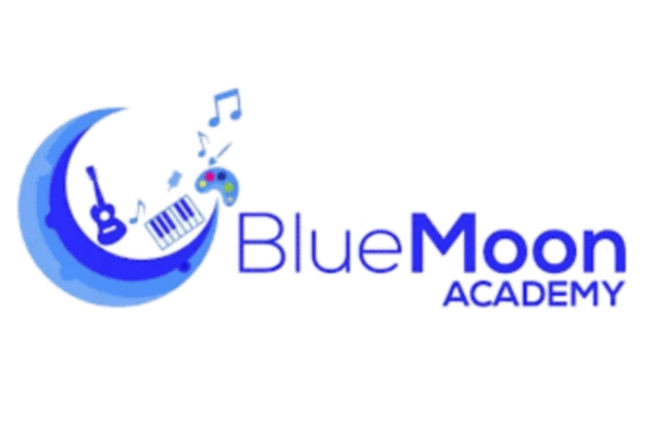 آکادمی ماه آبی Blue Moon Academy