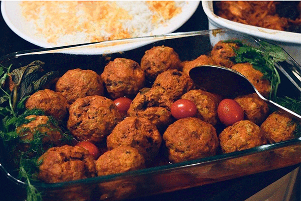 کیترینگ افسانه