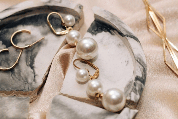 طلا و جواهر فروشی Sun & Moon Gold