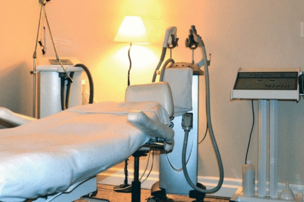 کلینیک لیزر لیزا Leeza’s Laser Clinic