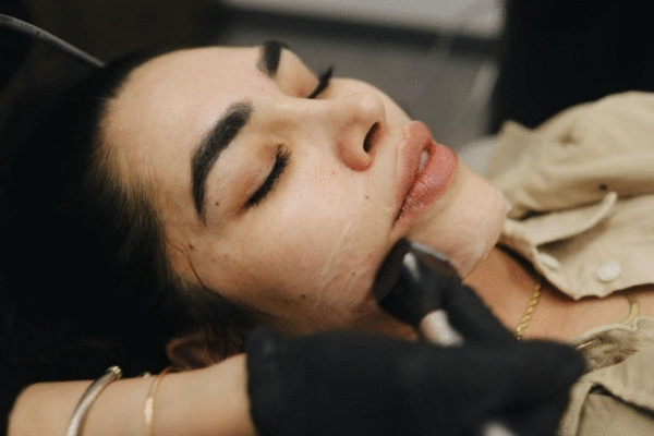 کلینیک زیبایی Avant Dermatology + Aesthetics شعبه آریزونا