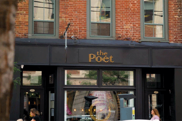 کافه رستوران شاعر The Poet Cafe