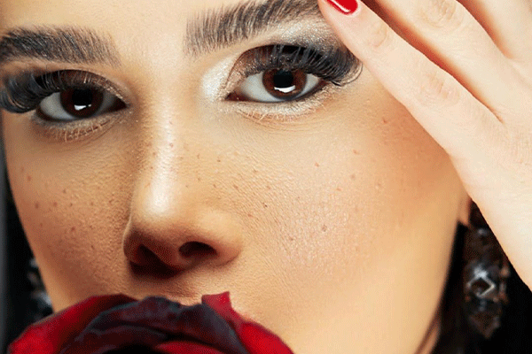 سالن زیبایی وحیده موسوی‌زاده Viaa Beauty Salon