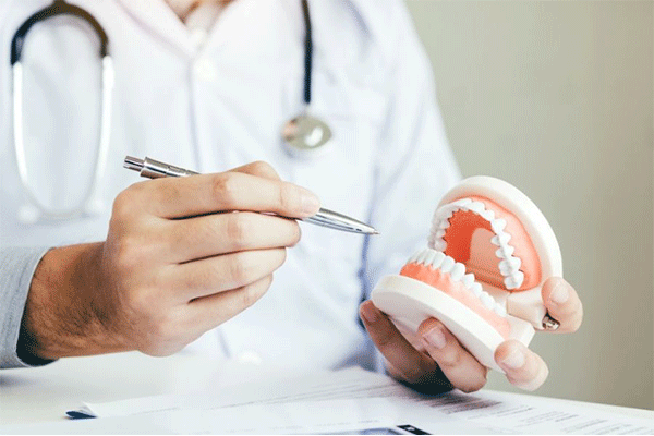 دندانپزشک دکتر فرهاد غزایی Dr. Farhad Ghazaie Dentist