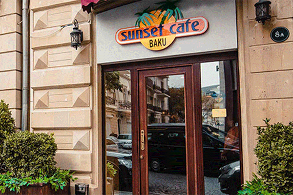 کافه غروب (Sunset Cafe)