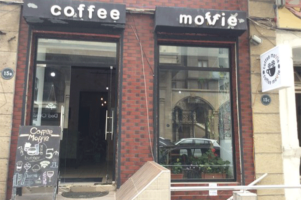 کافه موفی (Coffee Moffie)